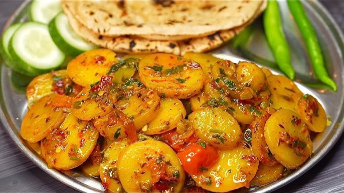 Aalu ki Bhujia with 2 Chapatis