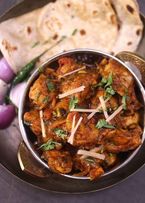 Chicken Karahi with 2 Chapatis